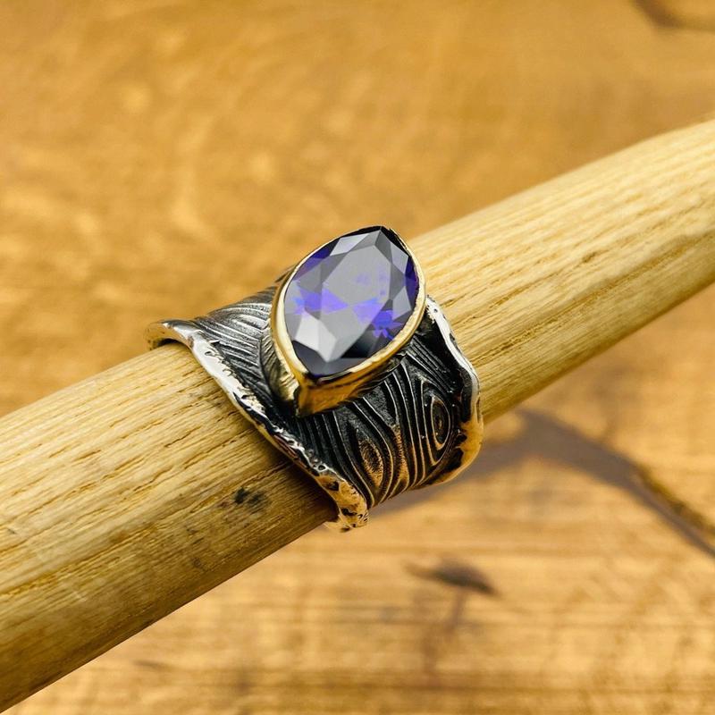 Women\’s Amethyst 925 Sterling Silver Ring