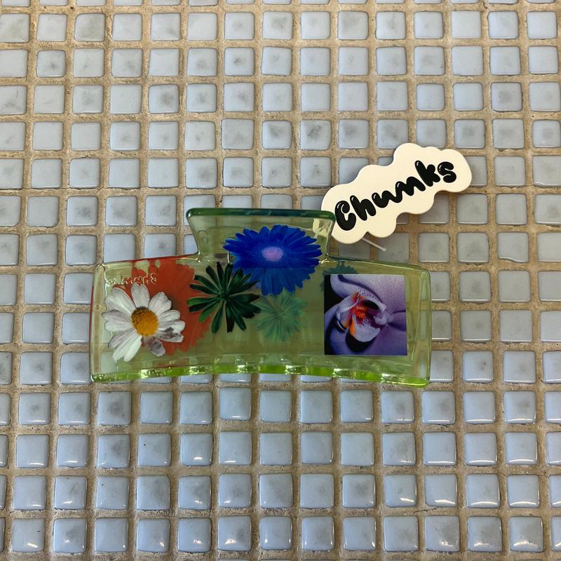 chunks box claw in flower power