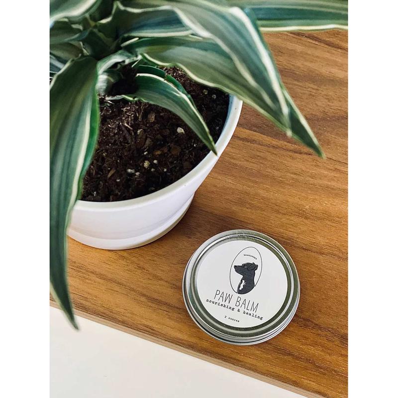 Henrietta\'s Dog Paw Balm